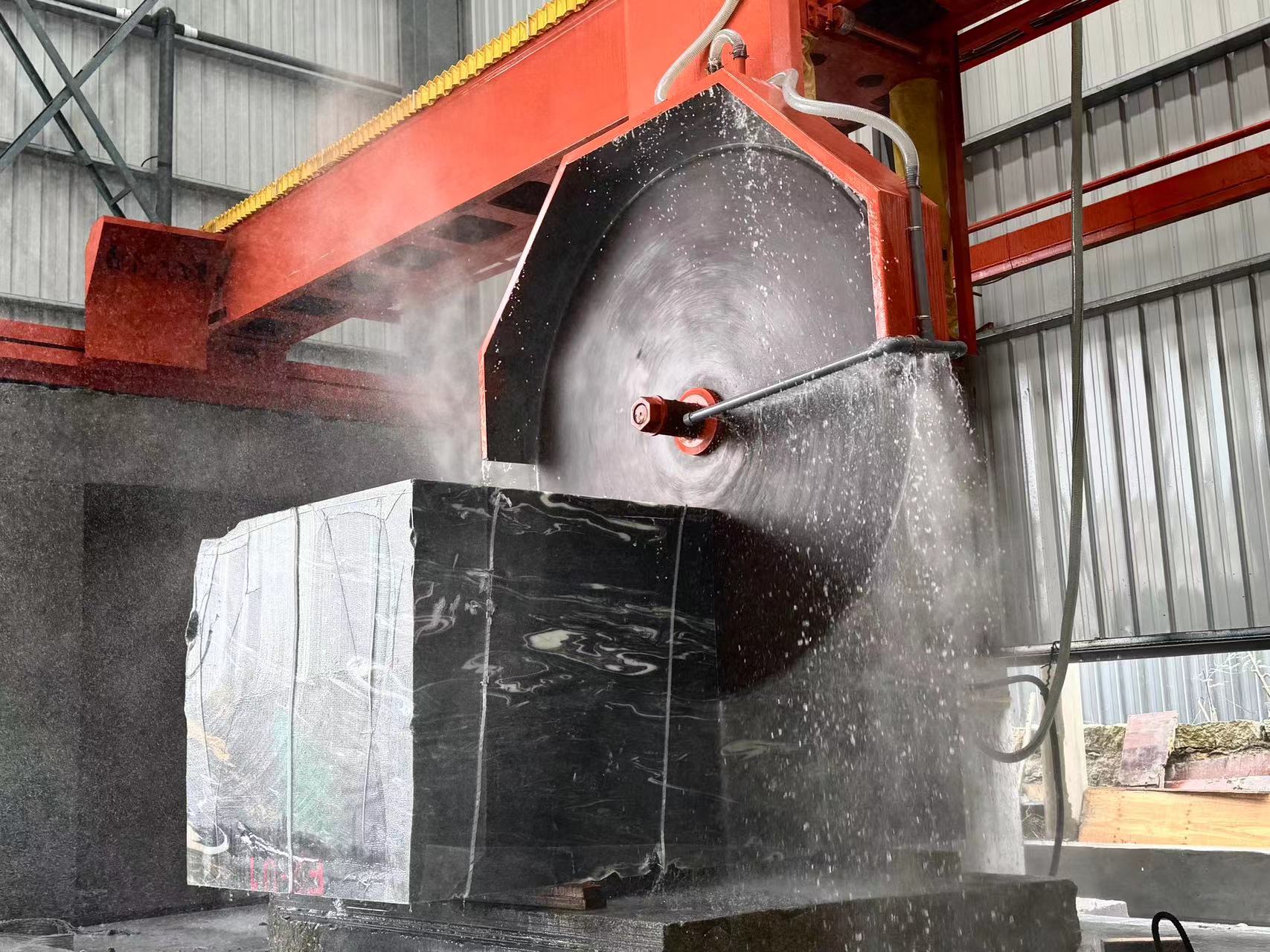 Xingyan Stone Carving: Wenn die Millennium -Schnitztechnologie das digitale Alter entspricht