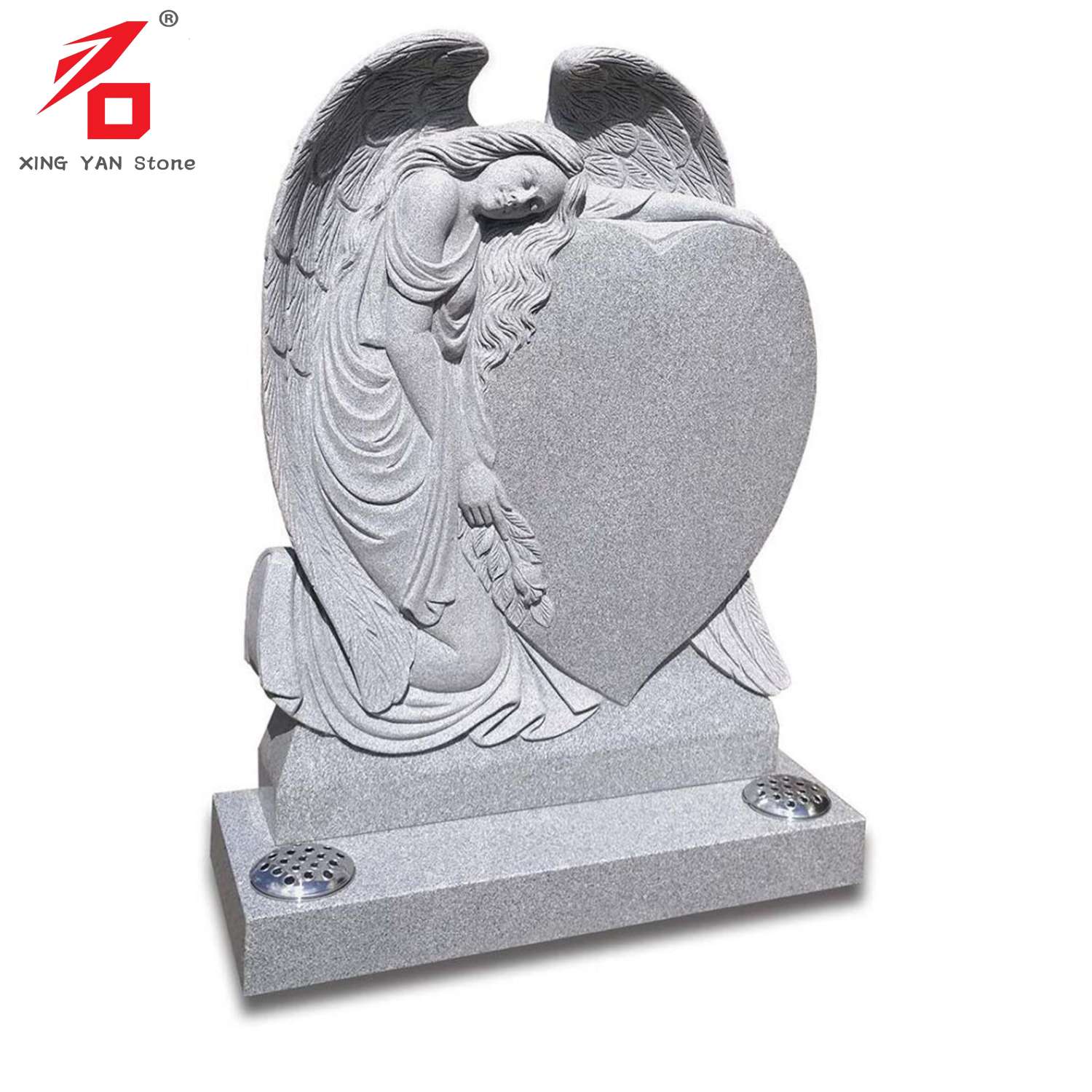 Gedenkstätte „Loving Angel Embrace Heart“.